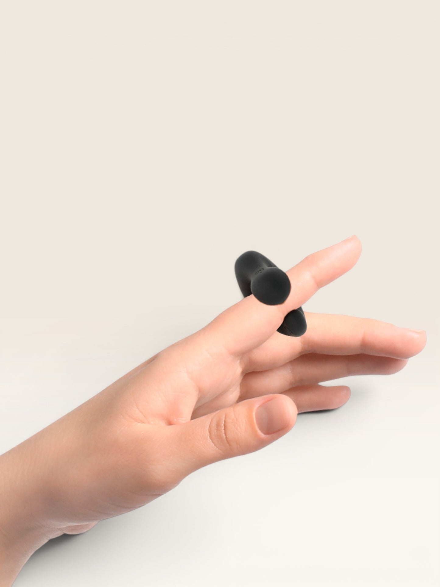 BLACK&SILVER - DEDAL DE PATO ESTIMULANTE DE SILICONE RECARREGÁVEL DUCKYMANIA