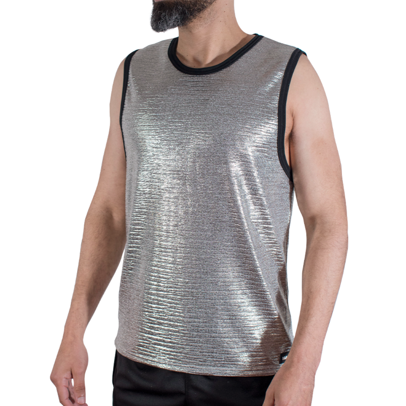 MACHO - CAMISETA COM GLITTER FINO TAMANHO L/XL