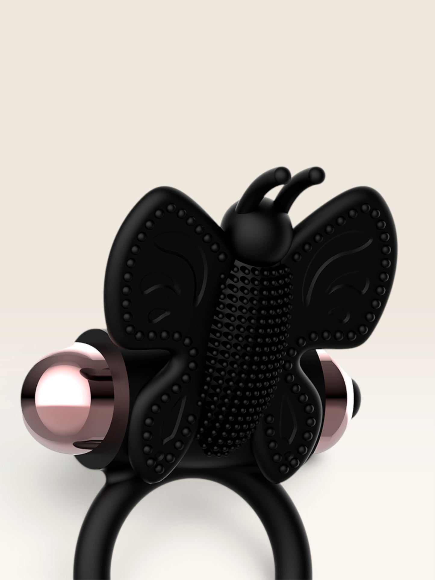 COQUETTE CHIC DESIRE - ANEL BORBOLETA COM VIBRADOR PRETO/ OURO