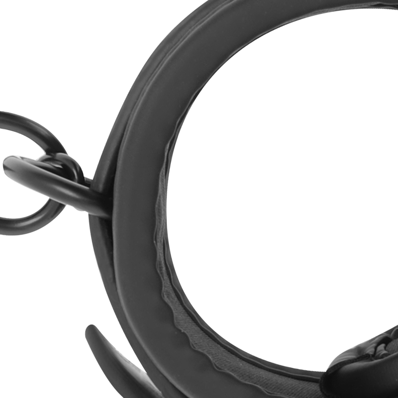 Fetish Submissive — Algemas de Bondage em Couro Vegano